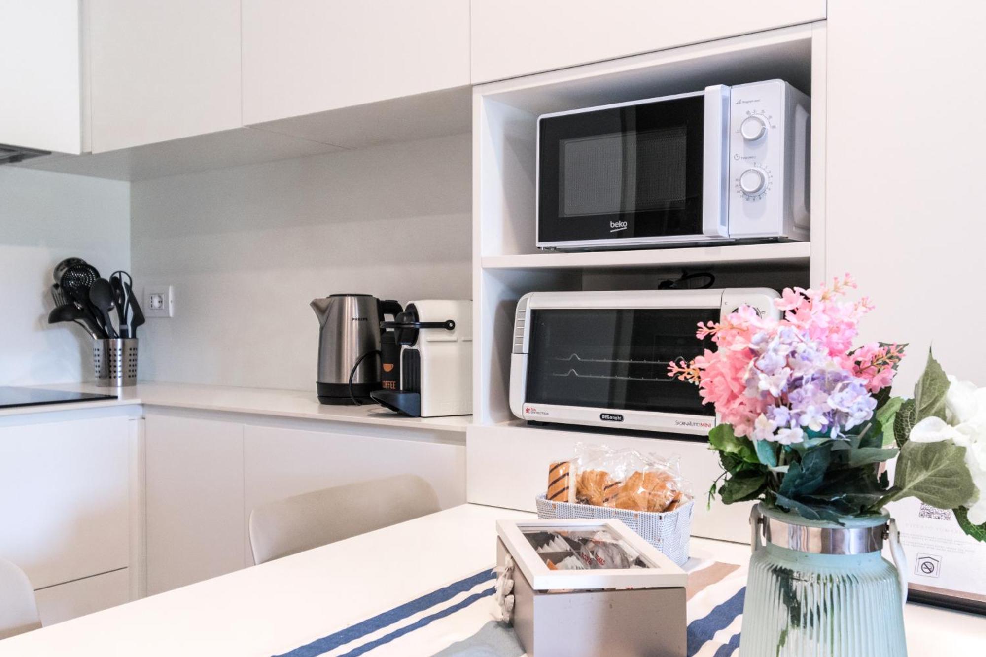 Elegante Appartamento Con Piscina - Wi-Fi & Box Privato ซานเรโม ภายนอก รูปภาพ